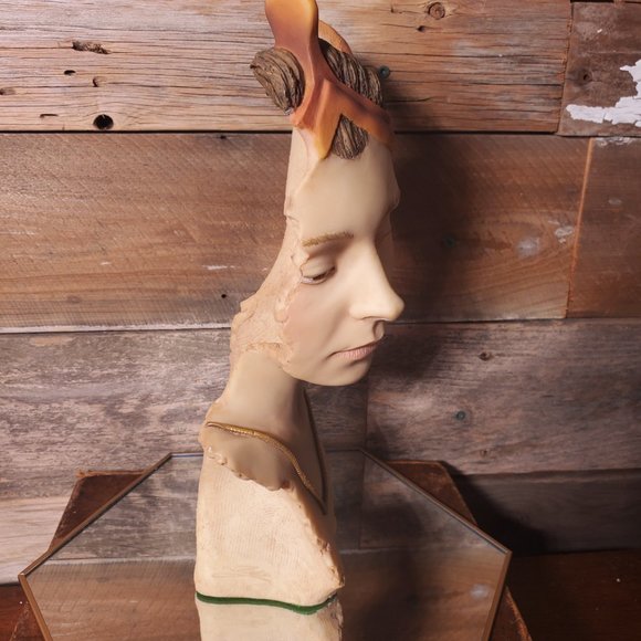 Flambro  USA 4 Seasons Fall Elf Bust Sculpture by Michael Talbot - Picture 4 of 8